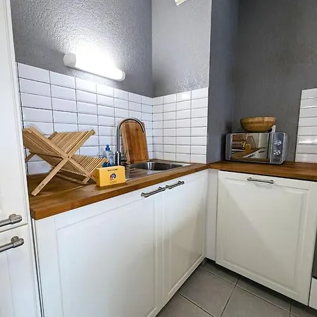 Reflet Yourhosthelper Appartement Bayonne